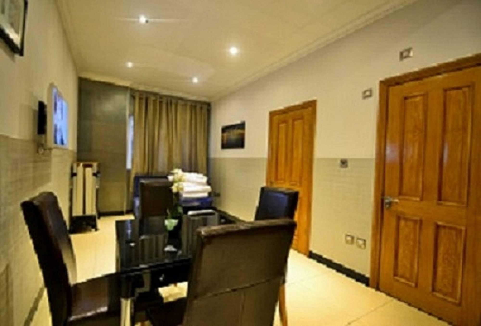 Hyde Park Apartments Лондон Екстер'єр фото