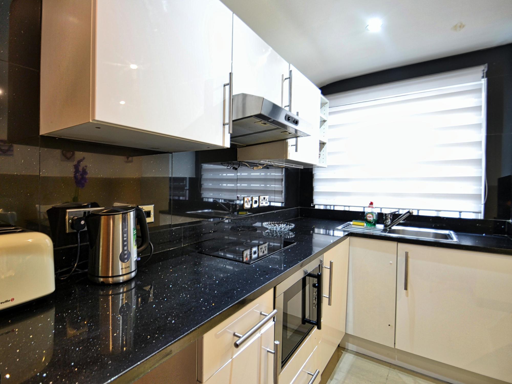 Hyde Park Apartments Лондон Екстер'єр фото