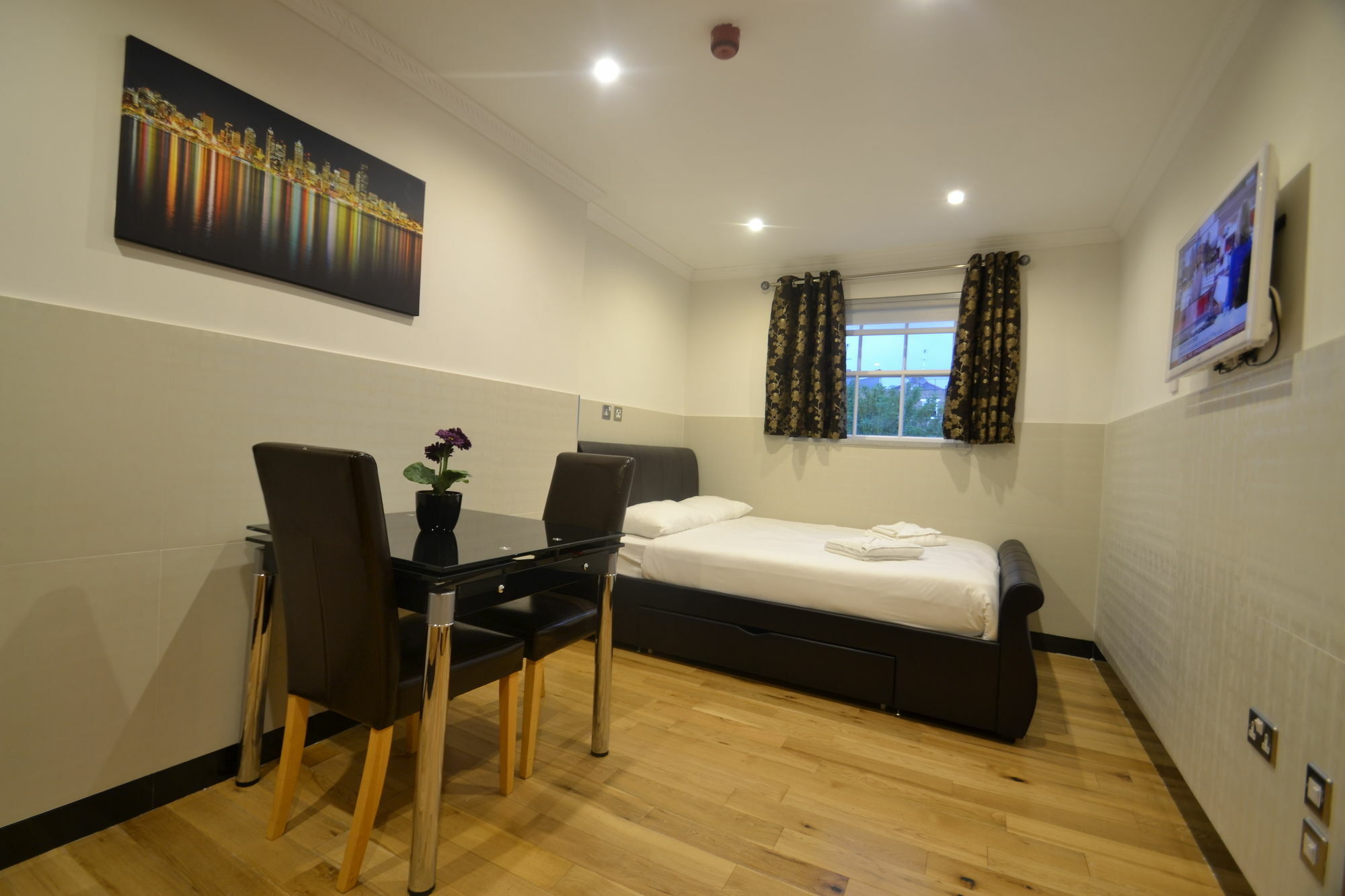 Hyde Park Apartments Лондон Екстер'єр фото